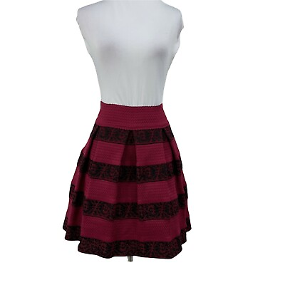 Francesca#x27;s Structured Flare Pouf Skirt Skirt Women Size S Brocade Berry Stretch $19.94
