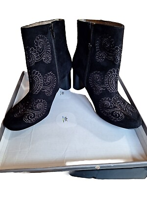 #ad Boot 6.5 New Women Boot 6.5 Black grey Relativity Brand Rubber Sole $40.00