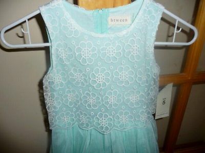 #ad NWT CUTE GIRL DRESS SZ 5 PRINCESS STYLE LOVELY DECORATED WHITE LIGHT GREEN $5.99
