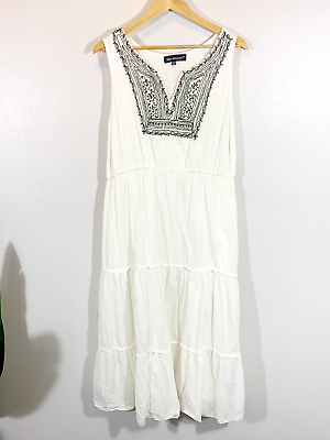 Mlle Gabrielle Tiered White Cotton Flowy Boho Embroidered Maxi Dress Sz 1X $22.00