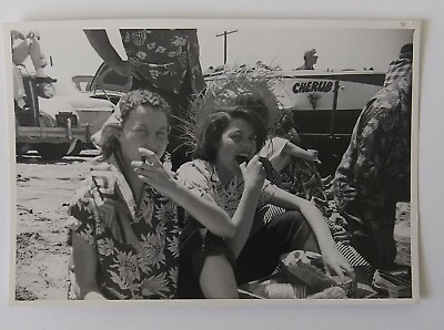 Girls Beach Vintage Photo Original Bamp;W Summer Scene $4.99