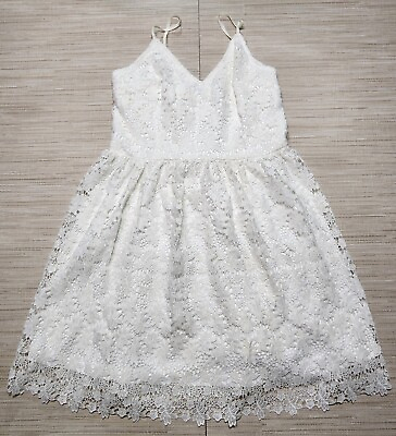 Dainty Hooligan Womens White Sun Dress Size M Floral Crochet Lace Floral Lined $3.50