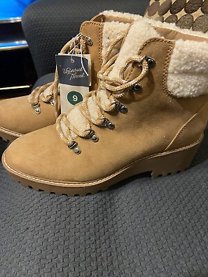 #ad womens boots size 8.5 $25.00