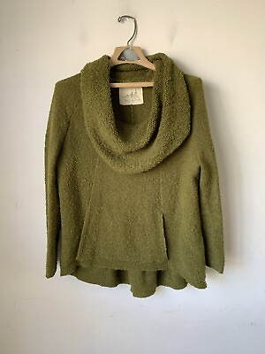 Angel of the North Womens Pullover Sweater M Wool Blend Olive Green Front Pocket $28.95