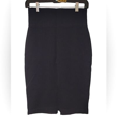 Forever 21 Pull on Classic Black Pencil Skirt with Slit Size M $8.00