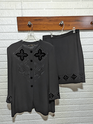 Peter Nygard Women#x27;s Black Silk Suit Jacket Size 10 amp; Skirt Size 12 Set $60.00