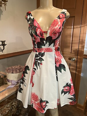 New JVN By Jovani Prom Cocktail Floral Print Rosses Pageant Dress Sz 0 $129.99