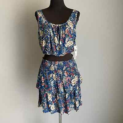 #ad Kingston grey sz L floral skirt and top set 2 piece NWT $18.00