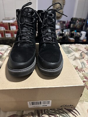 womens boots size 10 Barely Worn. $25.00