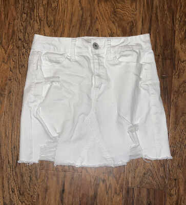 #ad Juniors so white distressed stretchy mini skirt $8.50