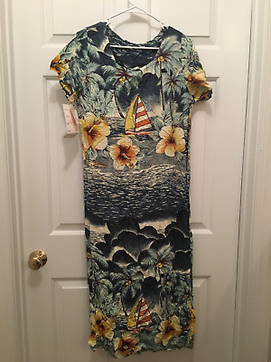 NWT Club Mystique Women#x27;s Hand Printed Coastal Floral Summer Dress Medium $29.95