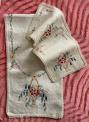 #ad VINTAGE 3 PIECE HAND EMBROIDERED DRESSER SCARF SET CROCHETED EDGES ON TAN FLORAL $15.00