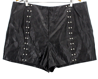 Forever 21 Women#x27;s Plus Casual Black Faux Leather Shorts Back Zipper Size 3X $11.82
