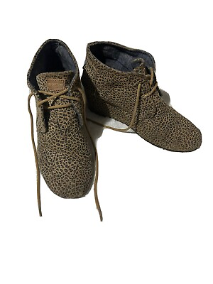 Toms wedge ankle boots cheetah leopard print lace up $20.00