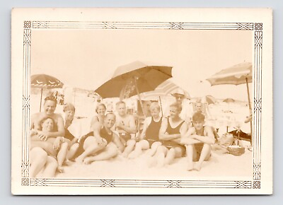 #ad c1940s 50s Long Beach Bathers Long Island New York Vintage MCM Photo $11.00