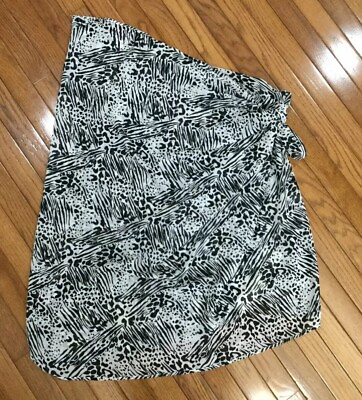 #ad NEW Jaclyn Smith Black amp; White Beach Cover Up Wrap Skirt Sz 66 X 36” C30 19 $8.99