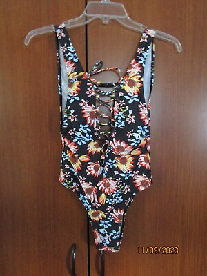 #ad One Piece Floral Lace Front Design Swimsuit Sz Small Polymaide amp; Elastane $6.38